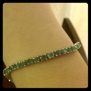 Emerald and silver bracelet